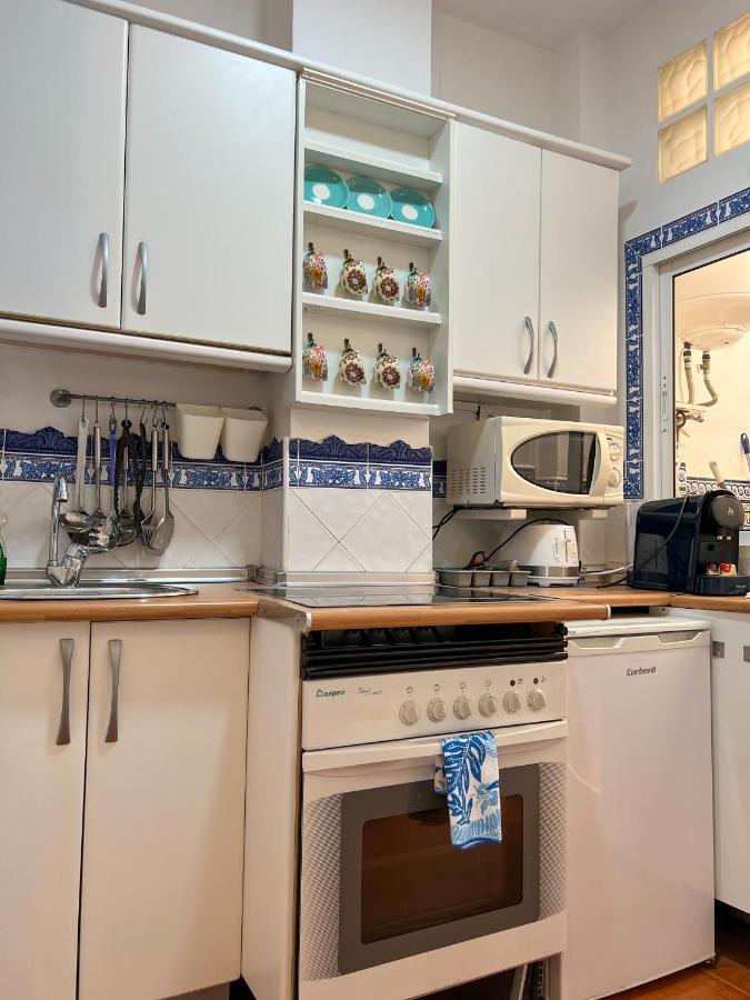 Iyourbasics Lovely Apartment Hinestrosa 23 Free Wifi&Ac Málaga Buitenkant foto