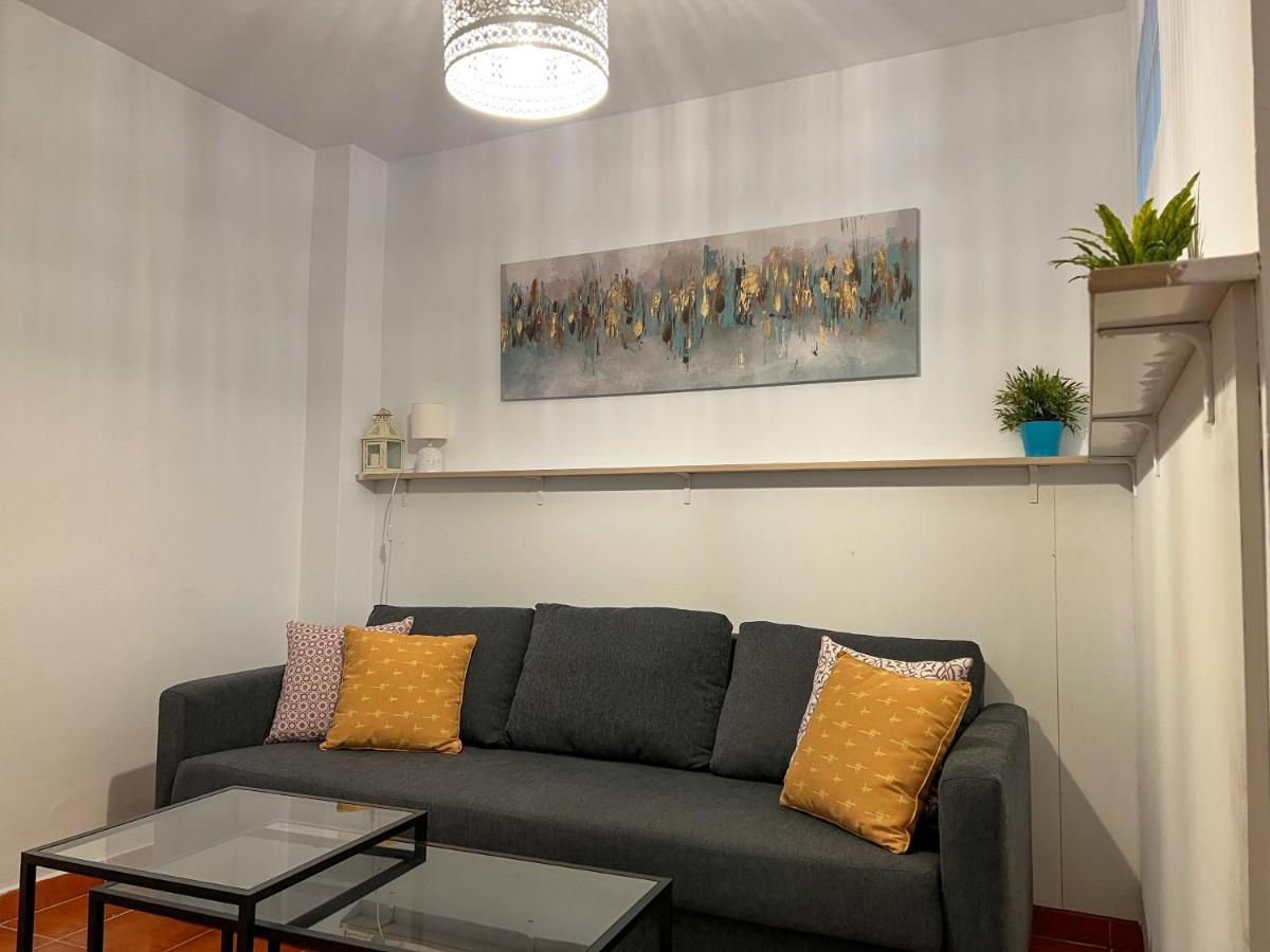 Iyourbasics Lovely Apartment Hinestrosa 23 Free Wifi&Ac Málaga Buitenkant foto