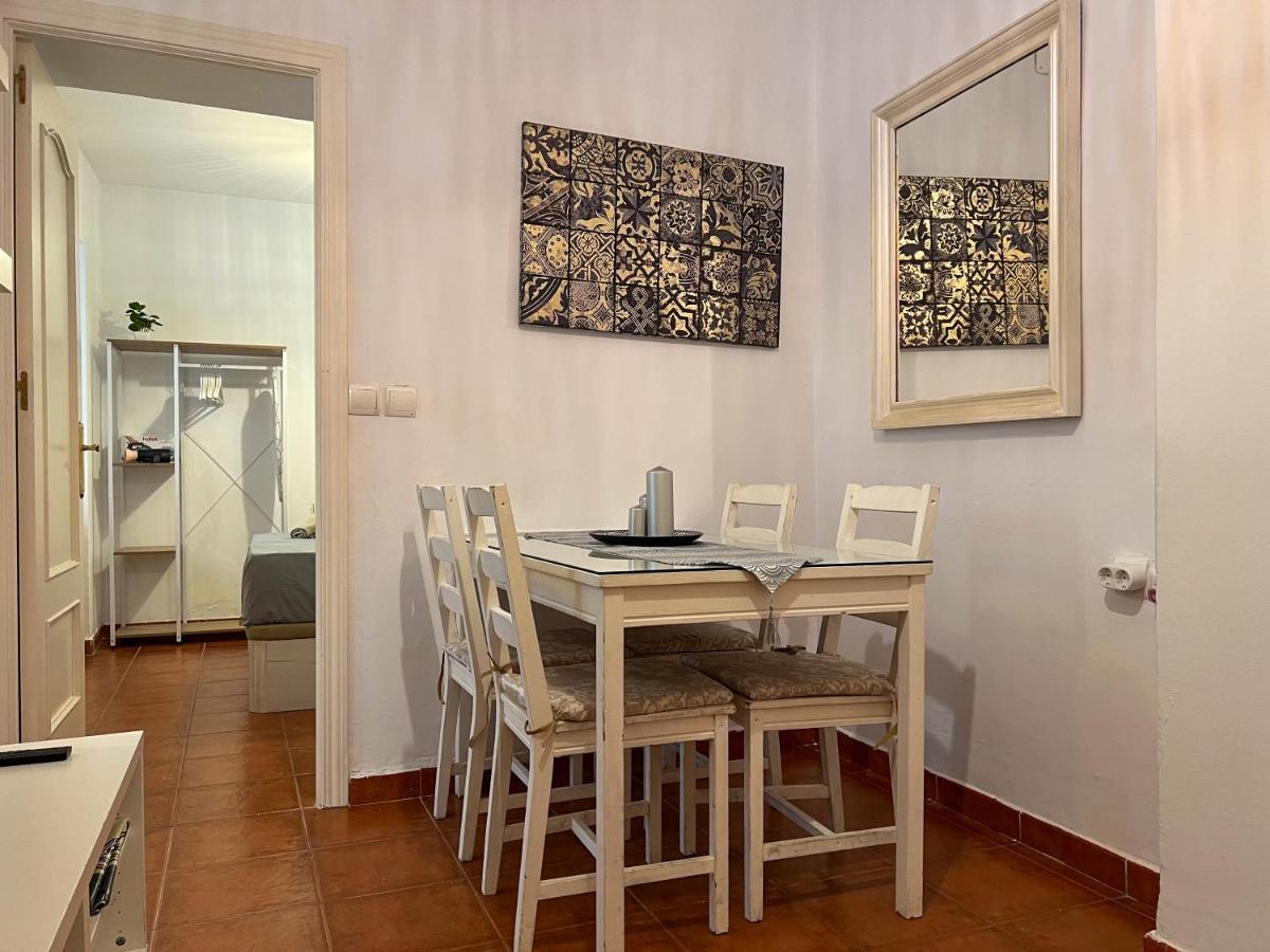 Iyourbasics Lovely Apartment Hinestrosa 23 Free Wifi&Ac Málaga Buitenkant foto