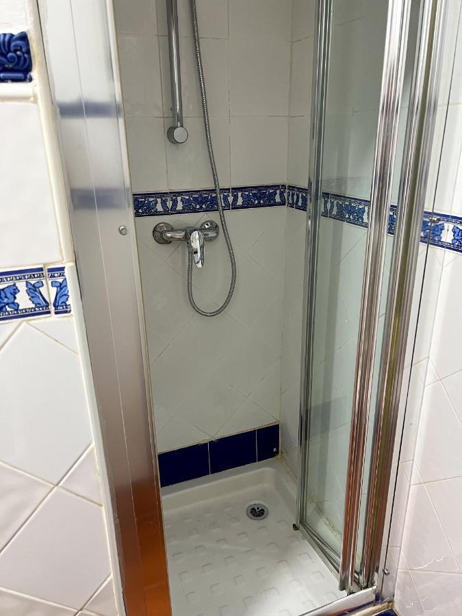 Iyourbasics Lovely Apartment Hinestrosa 23 Free Wifi&Ac Málaga Buitenkant foto
