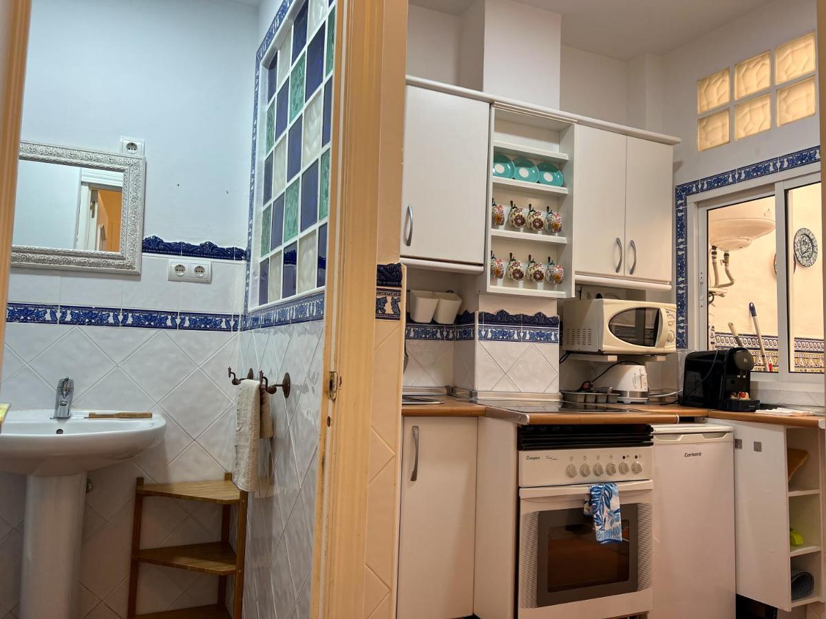 Iyourbasics Lovely Apartment Hinestrosa 23 Free Wifi&Ac Málaga Buitenkant foto
